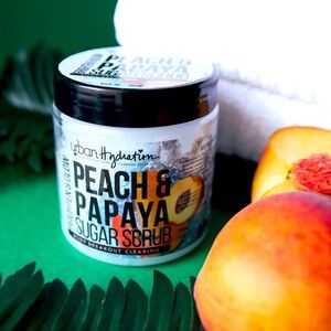 URBAN HYDRATION Brighten & Glow Peach & Papaya Sugar Scrub, NWT